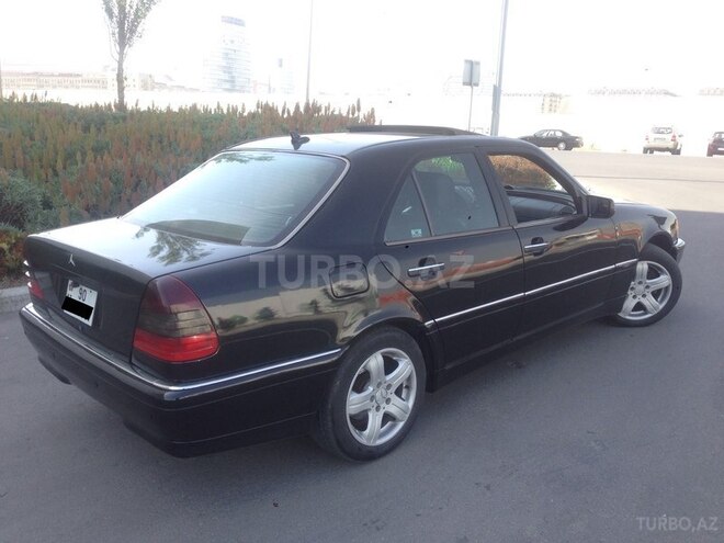Mercedes C 230 1999, 220,000 km - 2.3 l - Bakı