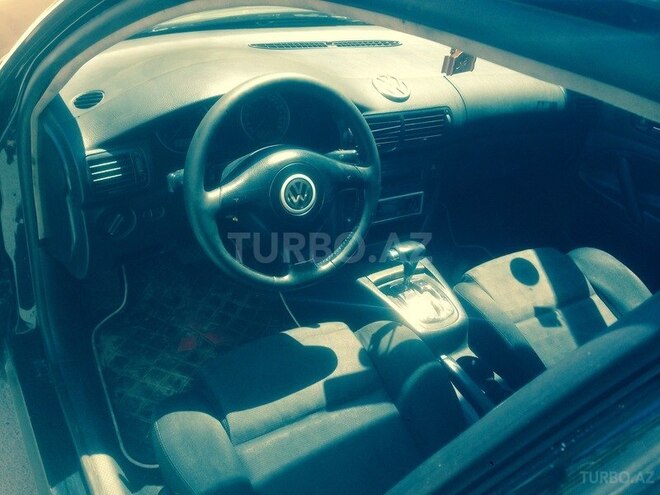 Volkswagen Passat 2001, 199,996 km - 1.9 l - Bakı