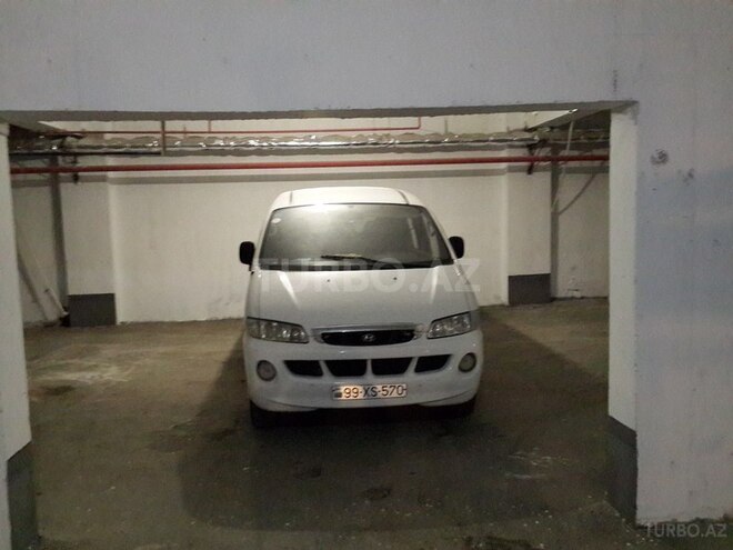 Hyundai H-1 2003, 250,000 km - 2.4 l - Şəmkir