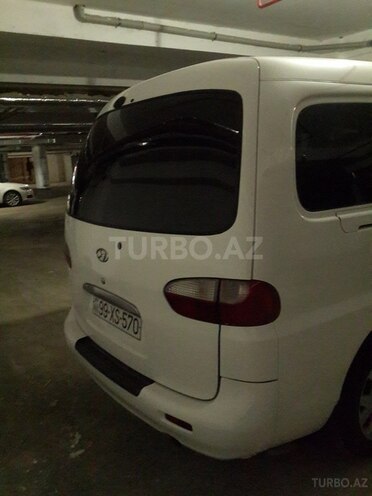 Hyundai H-1 2003, 250,000 km - 2.4 l - Şəmkir