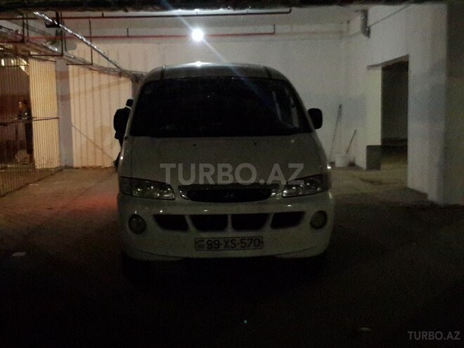 Hyundai H-1 2003, 250,000 km - 2.4 l - Şəmkir