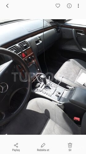 Mercedes E 240 2000, 310,000 km - 2.4 л - Masallı
