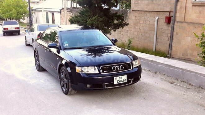 Audi A4 2003, 140,000 km - 1.8 l - Şamaxı