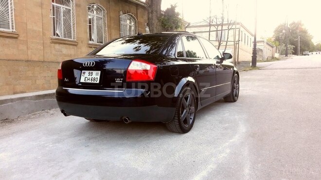 Audi A4 2003, 140,000 km - 1.8 l - Şamaxı