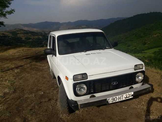 LADA (VAZ) Niva 1998, 318,000 km - 1.6 l - Lerik