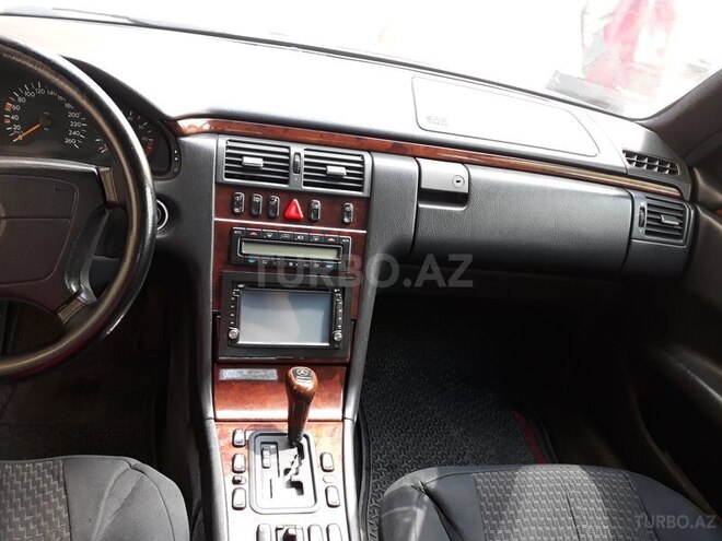 Mercedes E 280 1997, 350,000 km - 2.8 l - Bakı