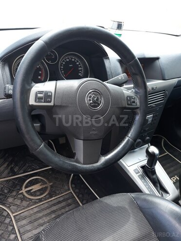 Opel Astra 2004, 281,500 km - 1.8 л - Gəncə