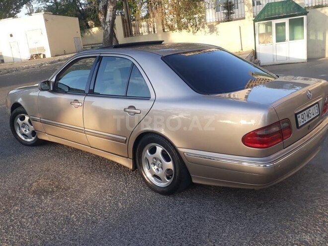 Mercedes E 320 2001, 358,000 km - 3.2 l - Bakı