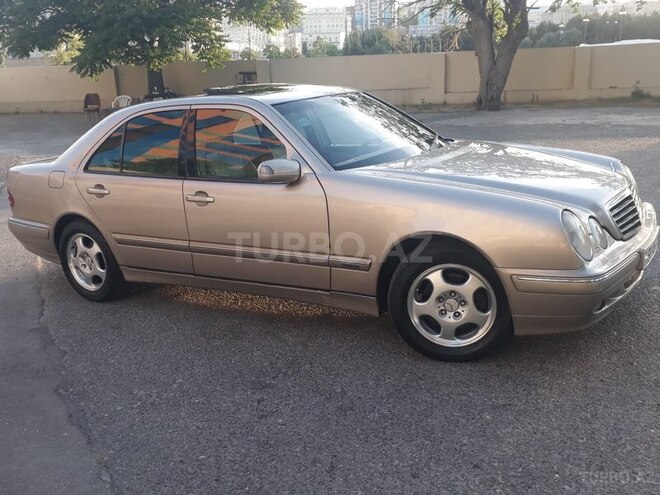 Mercedes E 320 2001, 358,000 km - 3.2 l - Bakı