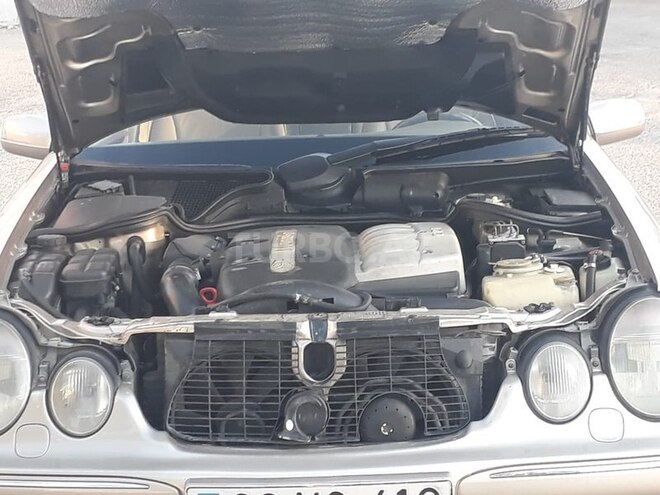 Mercedes E 320 2001, 358,000 km - 3.2 l - Bakı