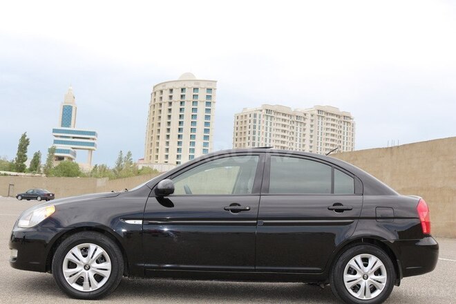 Hyundai Accent 2007, 200,000 km - 1.6 l - Bakı