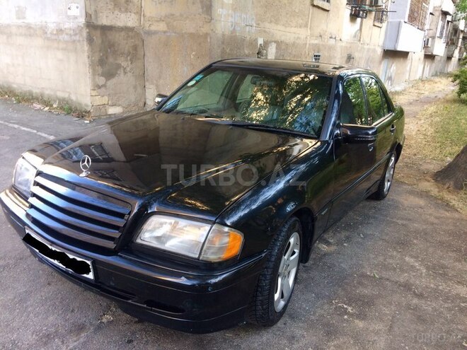 Mercedes C 230 1999, 250,000 km - 2.3 l - Bakı