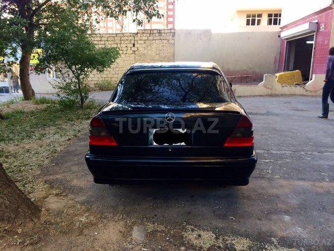 Mercedes C 230 1999, 250,000 km - 2.3 l - Bakı
