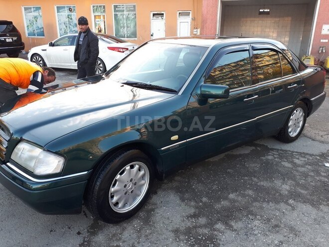 Mercedes C 200 1996, 380,000 km - 2.0 л - Bakı