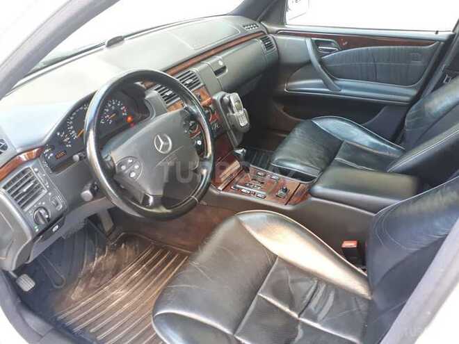 Mercedes E 280 2001, 284,951 km - 2.8 l - Bakı