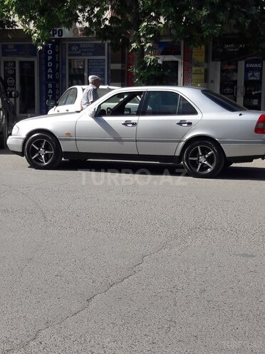 Mercedes C 220 1994, 298,995 km - 2.2 l - Gəncə