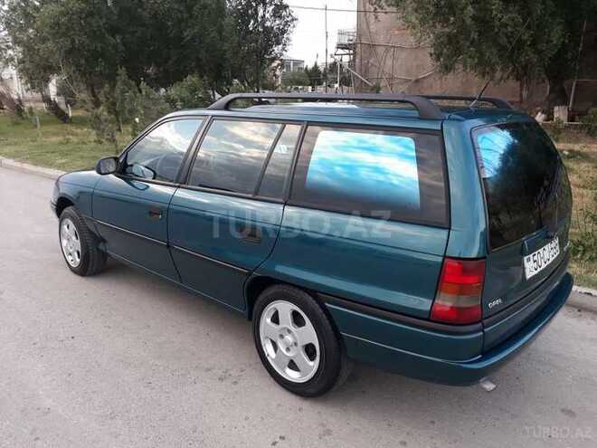 Opel Astra 1994, 223,000 km - 1.6 l - Sumqayıt
