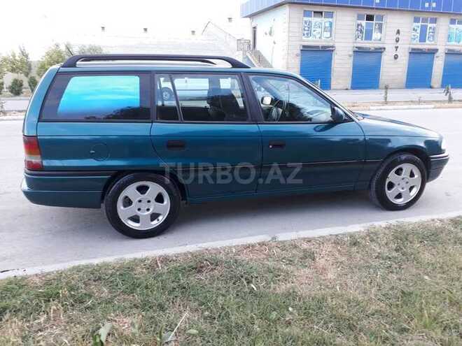Opel Astra 1994, 223,000 km - 1.6 l - Sumqayıt