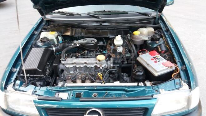 Opel Astra 1994, 223,000 km - 1.6 l - Sumqayıt