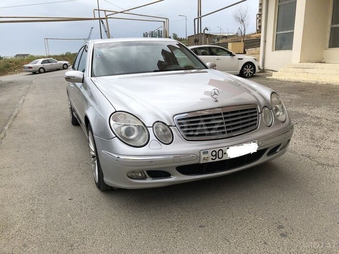 Mercedes E 240 2004, 300,000 km - 2.6 l - Bakı