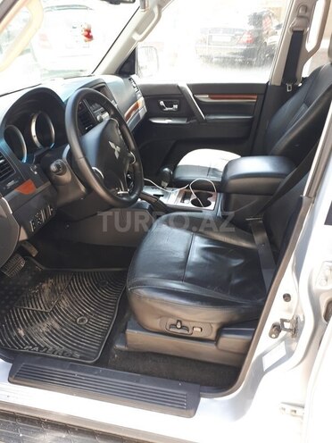 Mitsubishi Pajero 2007, 172,000 km - 3.0 l - Bakı