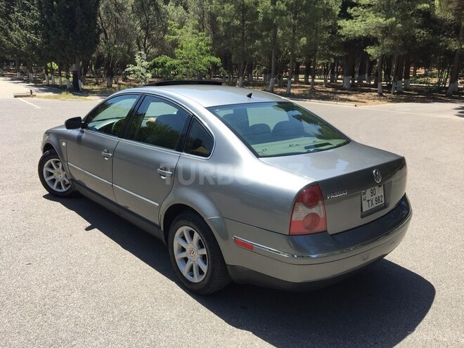 Volkswagen Passat 2003, 170,000 km - 1.8 л - Sumqayıt