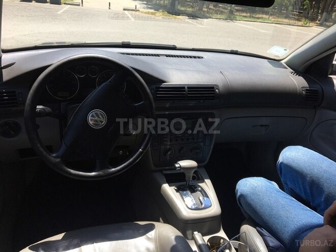 Volkswagen Passat 2003, 170,000 km - 1.8 л - Sumqayıt