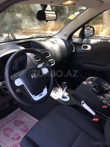MG 3 2012, 82,000 km - 1.5 l - Bakı