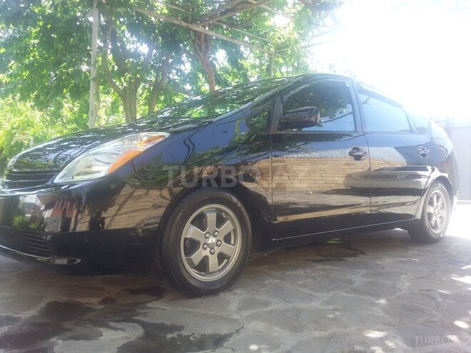 Toyota Prius 2004, 242,300 km - 1.5 l - Qax