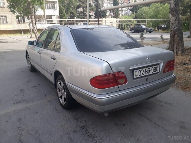 Mercedes E 200 1998, 246,400 km - 2.0 л - Bakı