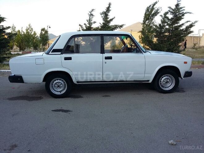 LADA (VAZ) 2107 1983, 345,000 km - 1.6 л - Bakı