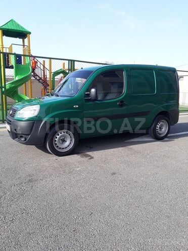 Fiat Doblo 2006, 290,000 km - 1.9 l - Bakı