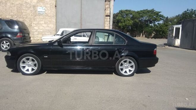BMW 325 2001, 267,000 km - 2.5 l - Bakı