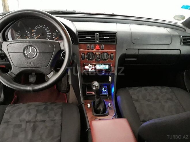 Mercedes C 180 1999, 435,000 km - 1.8 л - Bakı