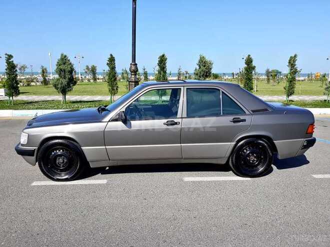 Mercedes 190 1990, 322,717 km - 2.0 l - Sumqayıt