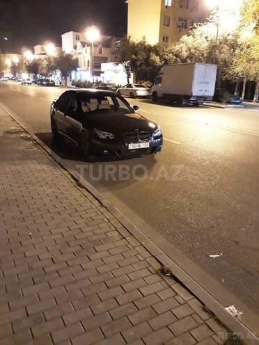 BMW 525 2005, 280,000 km - 2.5 л - Bakı