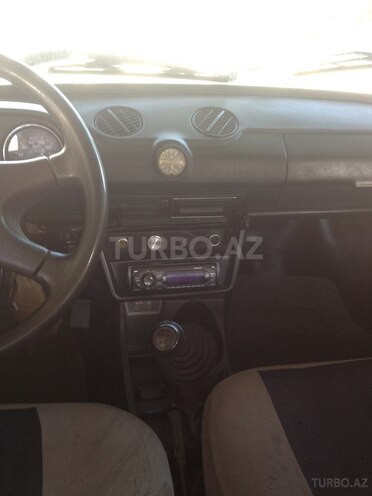 LADA (VAZ) 21011 1983, 300,000 km - 1.6 л - Bakı