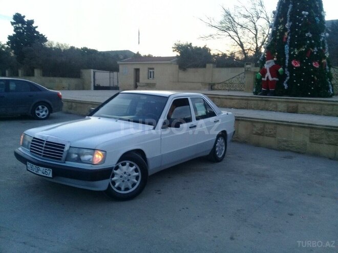 Mercedes 190 1990, 362,000 km - 1.8 л - Qusar