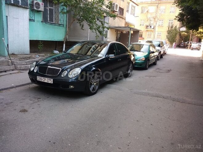 Mercedes E 240 2002, 226,000 km - 2.4 л - Bakı