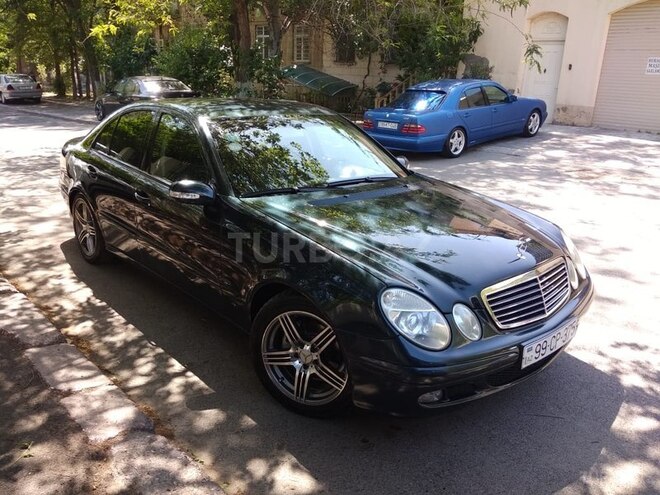 Mercedes E 240 2002, 226,000 km - 2.4 л - Bakı
