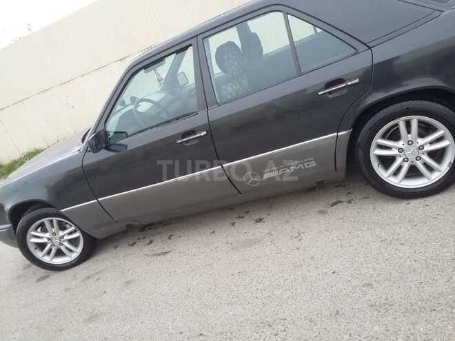 Mercedes E 300 1988, 0 km - 0.3 l - Sumqayıt