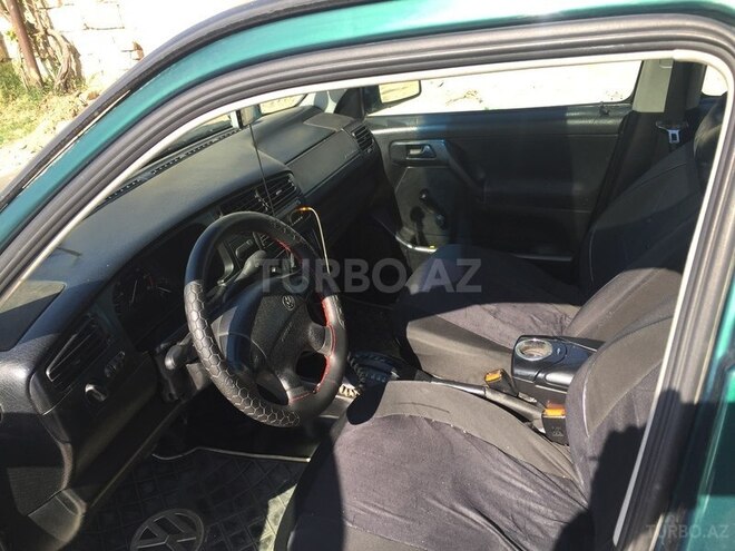 Volkswagen Golf 1996, 292,000 km - 1.8 l - Sumqayıt