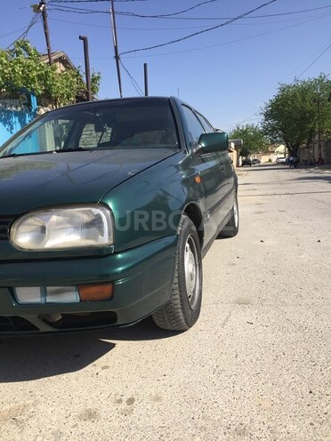 Volkswagen Golf 1996, 292,000 km - 1.8 l - Sumqayıt