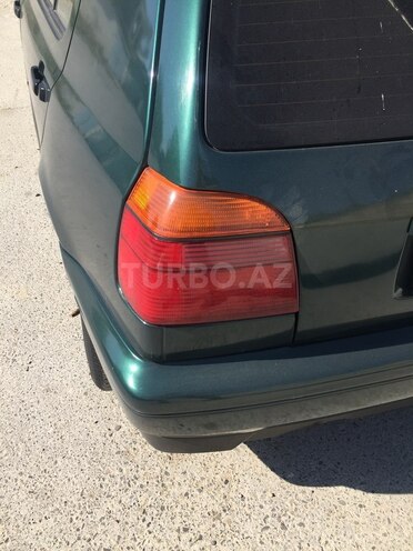 Volkswagen Golf 1996, 292,000 km - 1.8 l - Sumqayıt