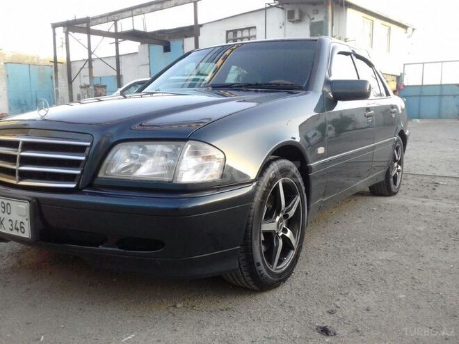 Mercedes C 200 1999, 380,000 km - 2.0 l - Sumqayıt