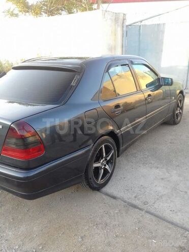 Mercedes C 200 1999, 380,000 km - 2.0 l - Sumqayıt