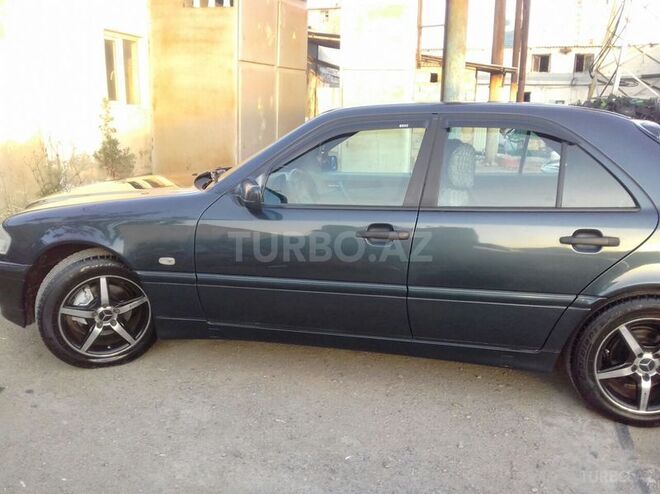 Mercedes C 200 1999, 380,000 km - 2.0 l - Sumqayıt