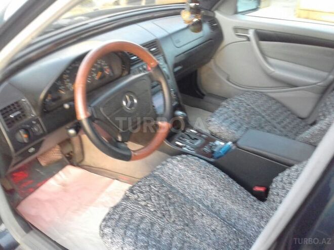 Mercedes C 200 1999, 380,000 km - 2.0 l - Sumqayıt