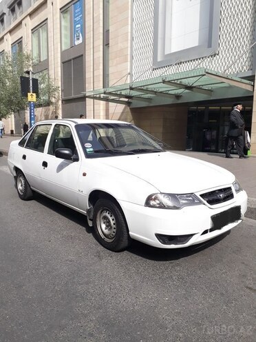 Daewoo Nexia 2009, 196,000 km - 1.5 л - Bakı