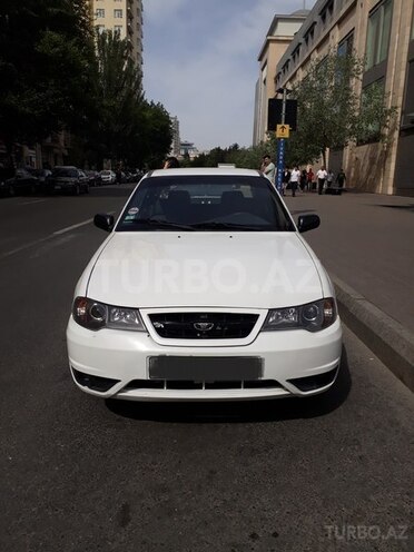 Daewoo Nexia 2009, 196,000 km - 1.5 л - Bakı